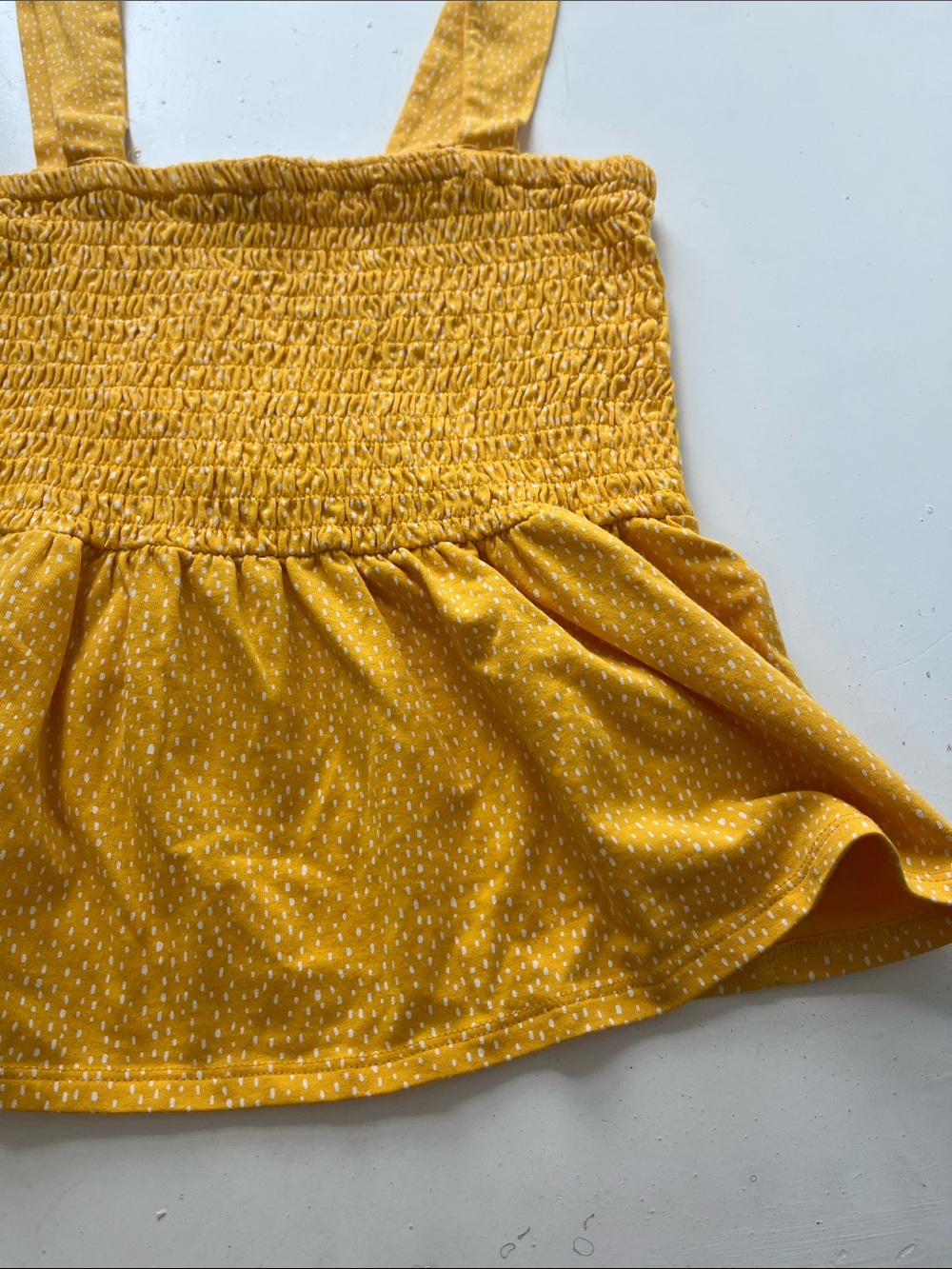Express Medium Yellow White Fleck Pattern Stretchy Flowy Chunky Strap Blouse - Picture 3 of 5